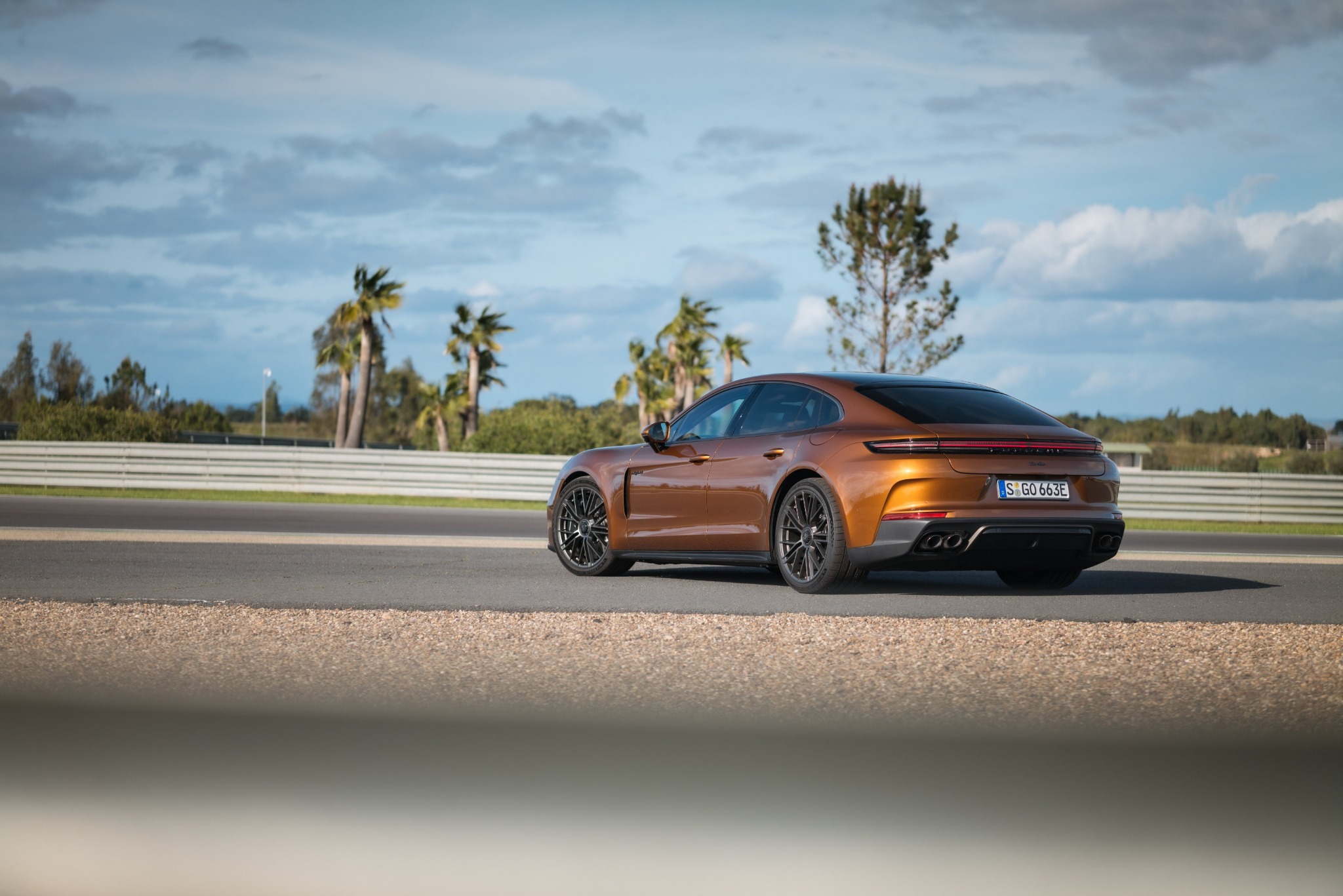 Porsche Panamera Turbo E-Hybrid