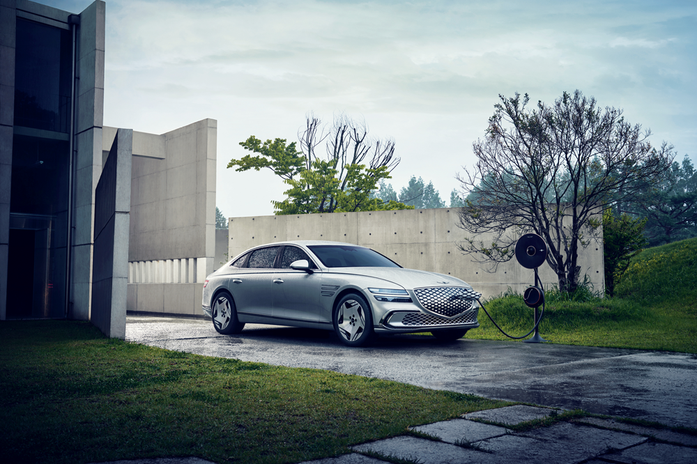 Der G80 steht bei neun Schweizer Luxushotels für den Concierge-Service im Einsatz.