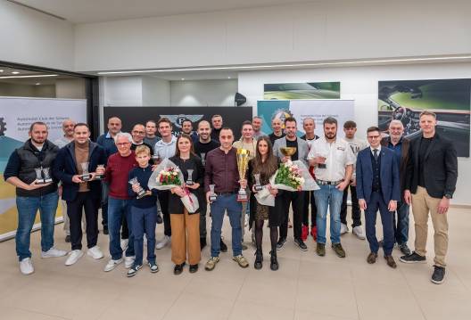 Motorsport in festa: ACS Ticino rende omaggio ai piloti più brillanti