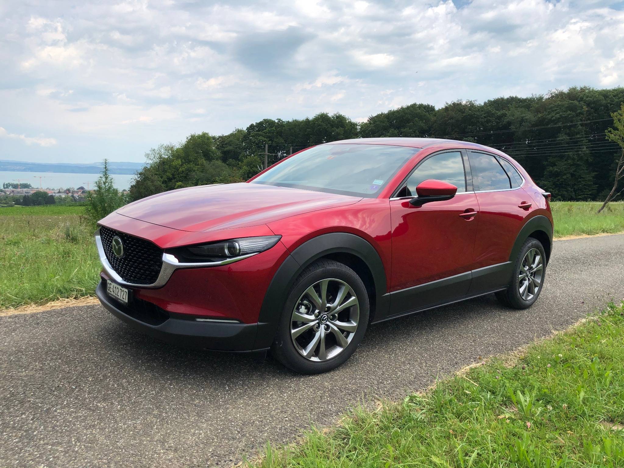 Fahrbericht Mazda Cx 30 Skyactiv X 180 Awd At Automobil Club Der Schweiz Acs