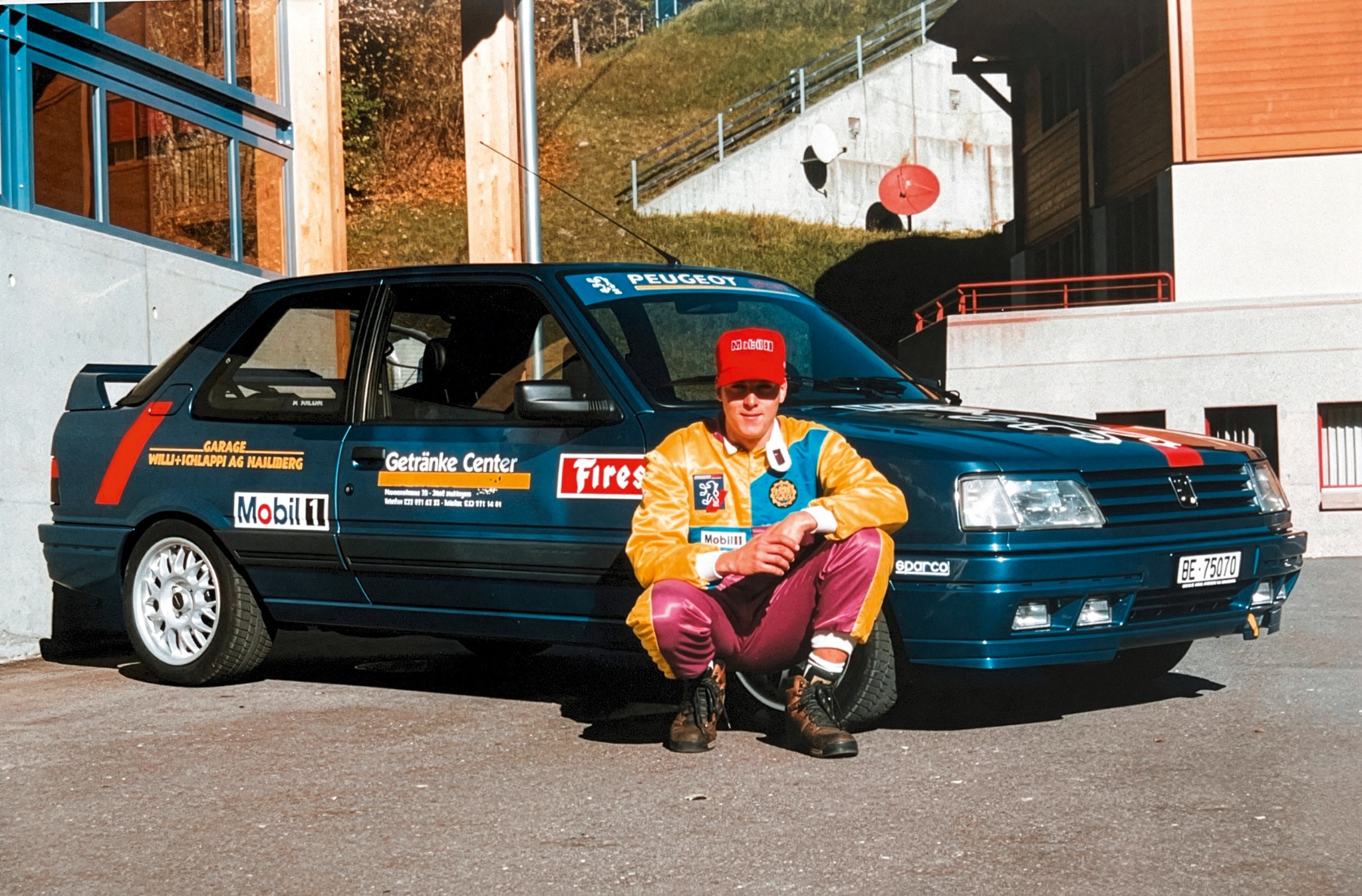 Aus den Anfängen: 1997 fährt Mathias Schläppi mit seinem Peugeot 309 GTI erste Podiumsplätze ein.