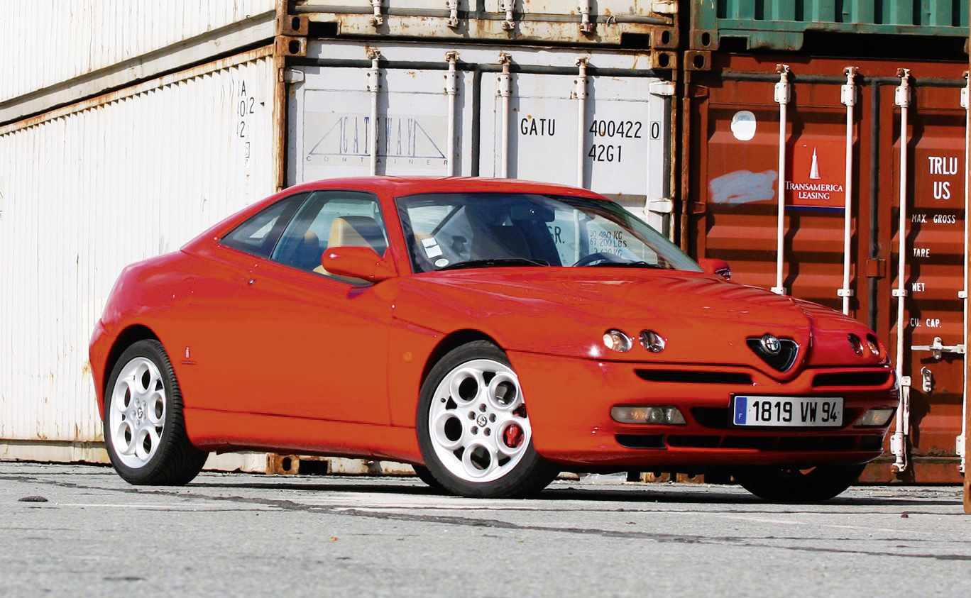 Alfa Romeo GTV Coupé in Rosso