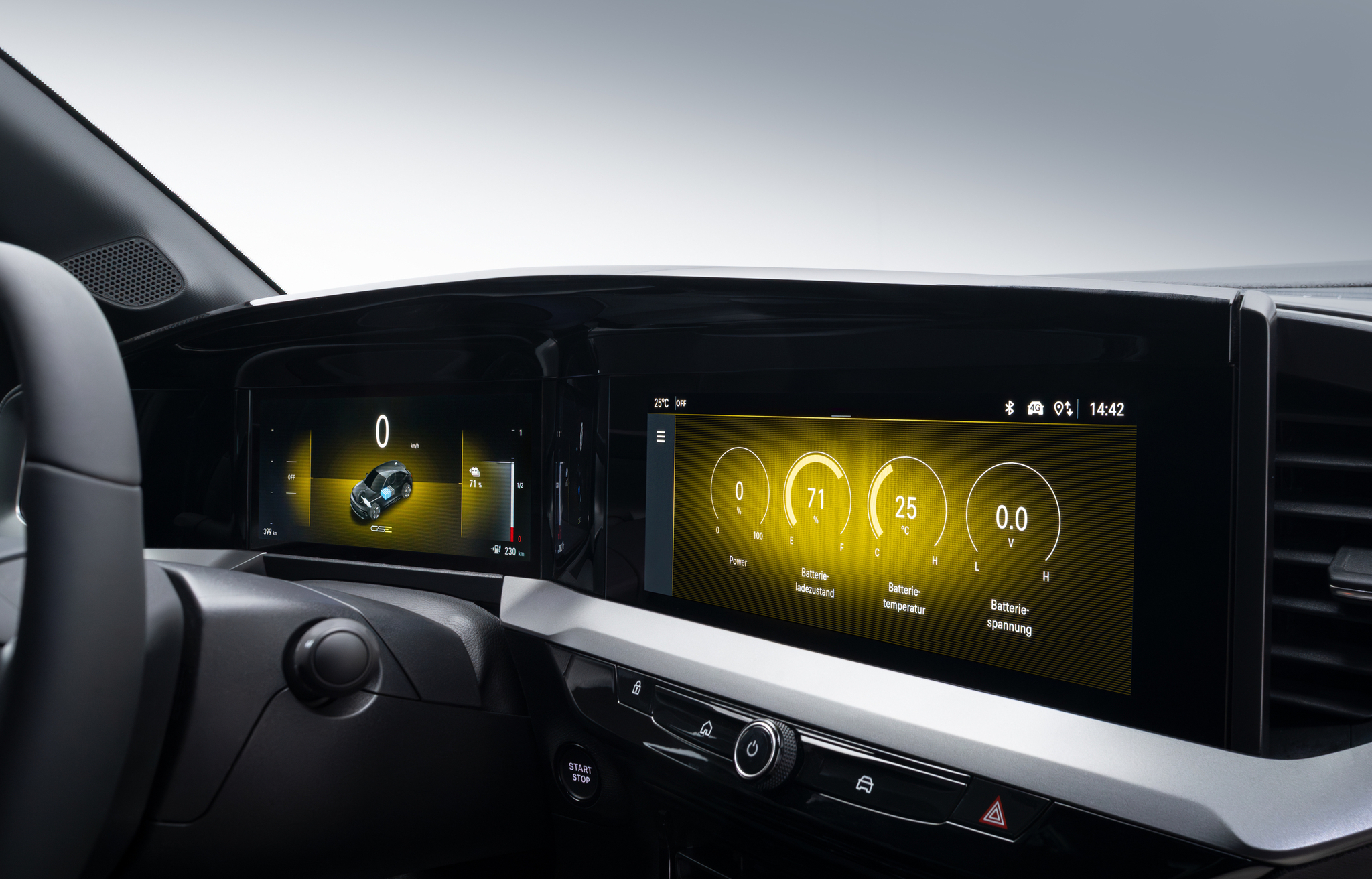 Das Multimediasystem stellt während der Fahrt spezielle Performance-Daten wie Beschleunigungswerte und G-Kräfte auf einem zehn Zoll grossen Touchscreen bereit.