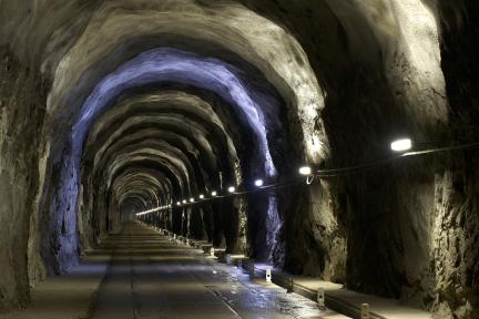 Un’avventura entusiasmante: un tour attraverso le gallerie delle centrali elettriche Kraftwerke Oberhasli (KWO)