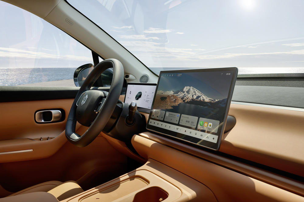 Der Fahrer findet eine digitalisierte Landschaft vor und sucht vergebens nach analogen Schaltern.