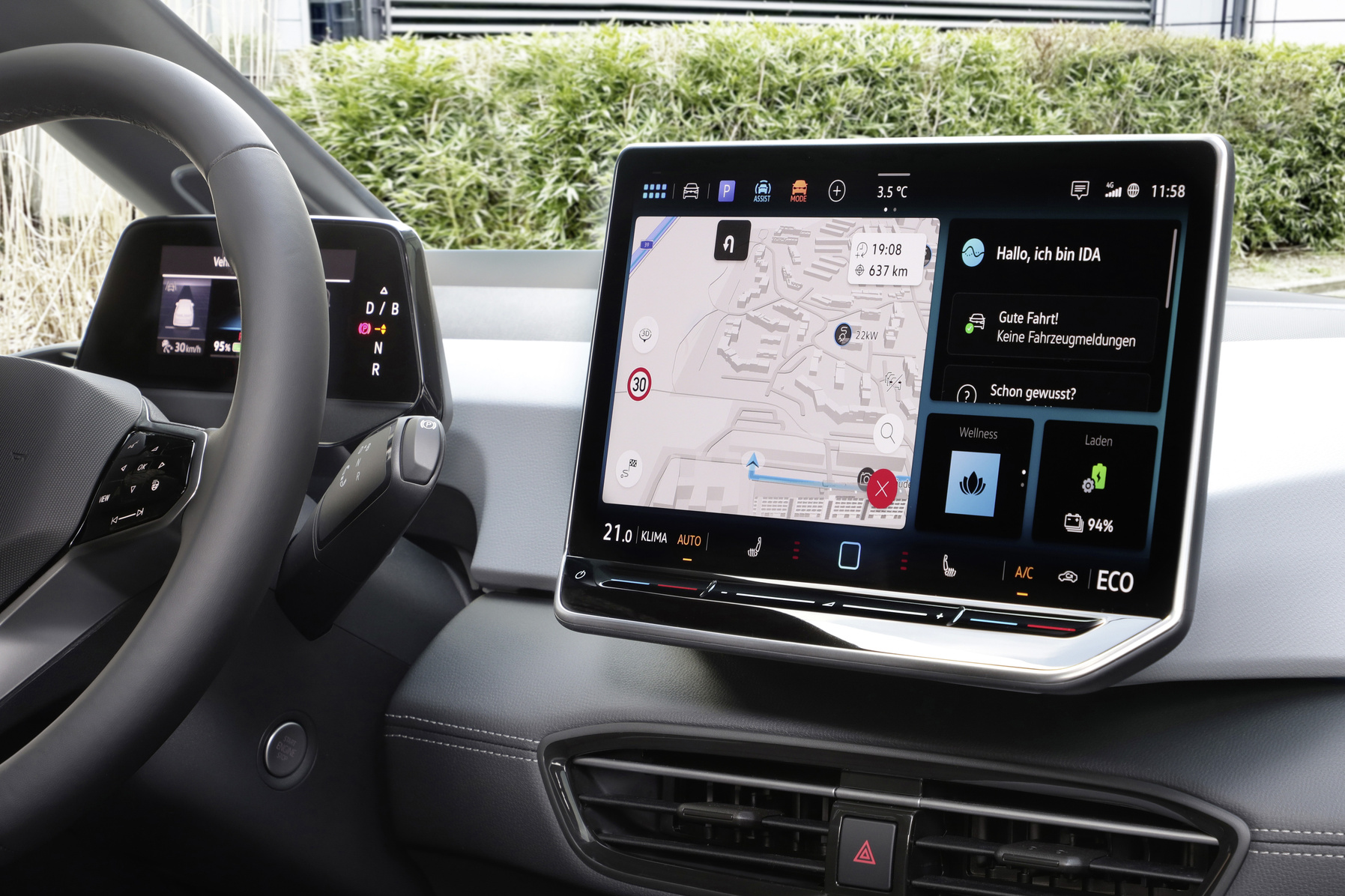 Beim ID.3 mussten praktisch alle Einstellungen über Sensoren oder mittels Scrollen am Bildschirm gemacht werden. Das ändert bei der neuen Modellgeneration.