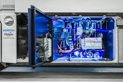 L’hydrogène pour les véhicules électriques à pile à combustible : avec un temps de ravitaillement très court, il permet de parcourir de longues distances