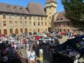 "Passion Cars & Coffee" - Dans la magnifique cour du Château de Colombier