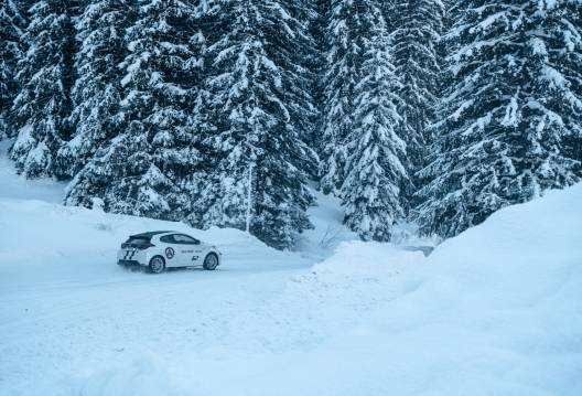 Cours de base pour maîtriser votre véhicule sur neige