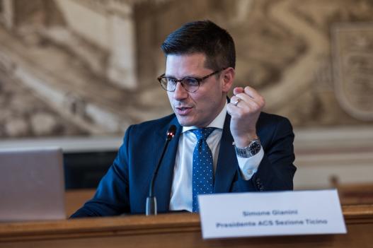 La Sezione Ticino dell’Automobile Club Svizzero (ACS) ha celebrato il proprio centenario a Bellinzona, laddove è nata.