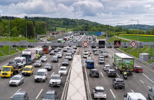 Alleggerimento delle agglomerazioni mediante l’ampliamento mirato delle autostrade