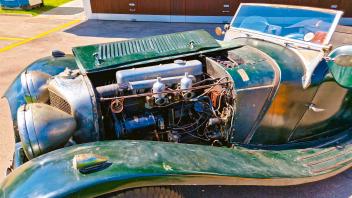 Standfest: 6 Zylinder mit 3485 cm3 liefern 125PS.