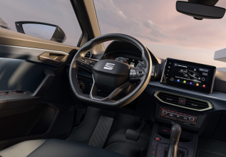 Im dezent modifizierten Interieur herrscht etwas mehr Wohnlichkeit.