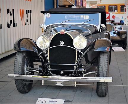 Best of Show: Bugatti Typ 50 Roadster, 1931, aus der Pearl Colletion, Baar