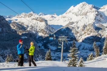 Ice Walk Oeschinensee @Tourisme Adelboden-Lenk-Kandersteg Martin Keller